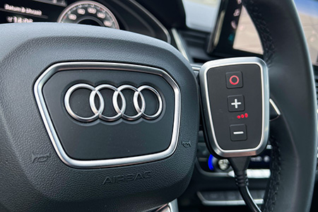 Throttle response controller PedalBox for the Audi Q5 - Better acceleration