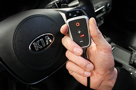Throttle response controller PedalBox for the Kia XCeed